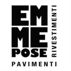 Emme Pose