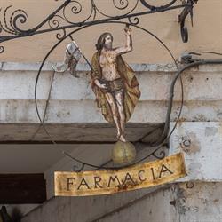 Farmacia Al Redentor