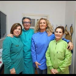Dr Floris Pier Luigi - Studio Dentistico Specialistico