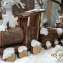 Renne e treno innevato