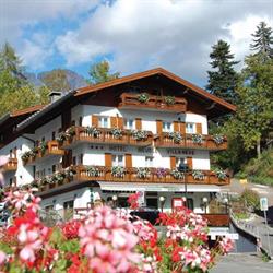 Meuble' Villa Neve