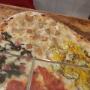 Pizza bianca a taglio e da asporto