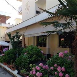 Hotel Adriana