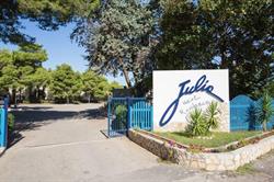 Julia Residence