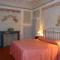 original frescos in tuscany hotel