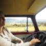 Auch Margit Gufler beherrscht den Bulli und begleitet Sie zur Bulli Tour - Ansitz Plantitscherhof