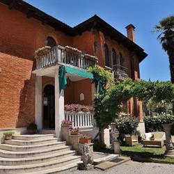 Amenica SNC, Hotel Villa Albertina