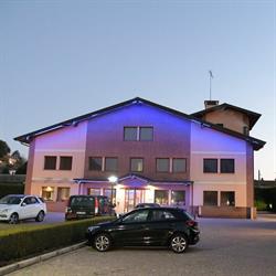 Orange Motel Hotel