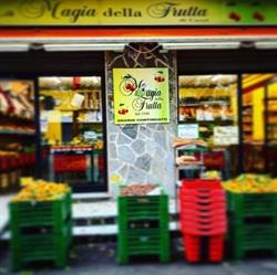 La Magia Della Frutta Di Cassi Alan & C SNC