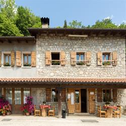 Agriturismo Claudia Augusta Altinate
